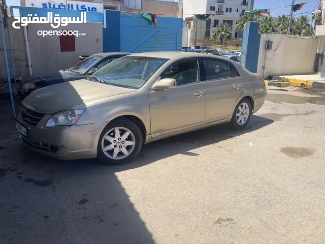 Used Toyota Avalon in Gharyan