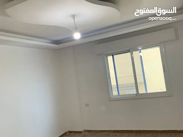 175 m2 3 Bedrooms Apartments for Sale in Zarqa Al Zarqa Al Jadeedeh