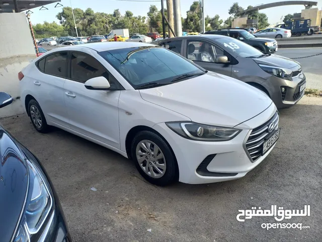 Hyundai Elantra 2018 in Amman