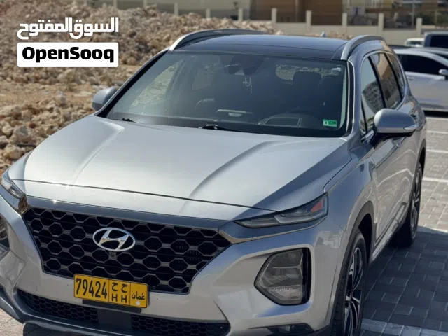 سيارة هيونداي سنتافي 2020 فل مواصفات Sport 2.0t فضي،بحالة ممتازة جداً