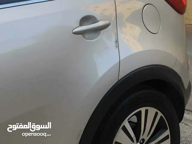 كيا سبورتاج 2015 في الرخصة للبيع كاش او بدل فحص ممتاز دهان 3 قطع فقط تنازل مباشر 4*4