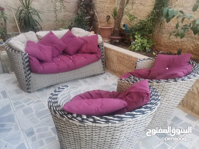 طقم راتان 5 مقاعد مستعمل بحالة الجديد