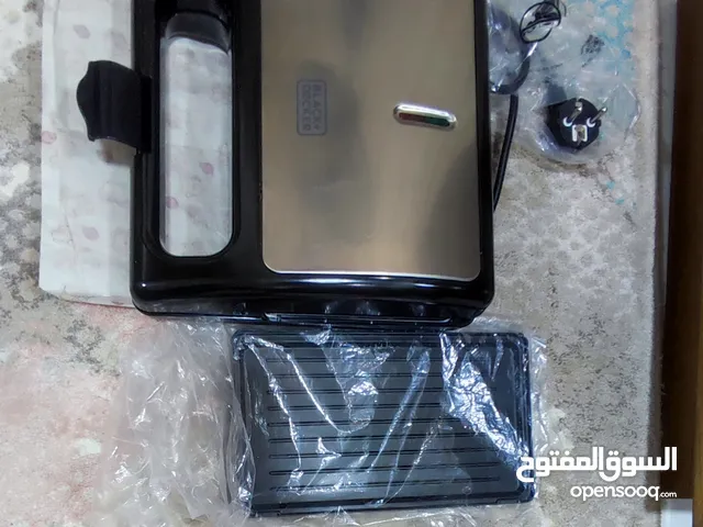 ساندويتش ميكر بلاك ٱند ديكر 2×1