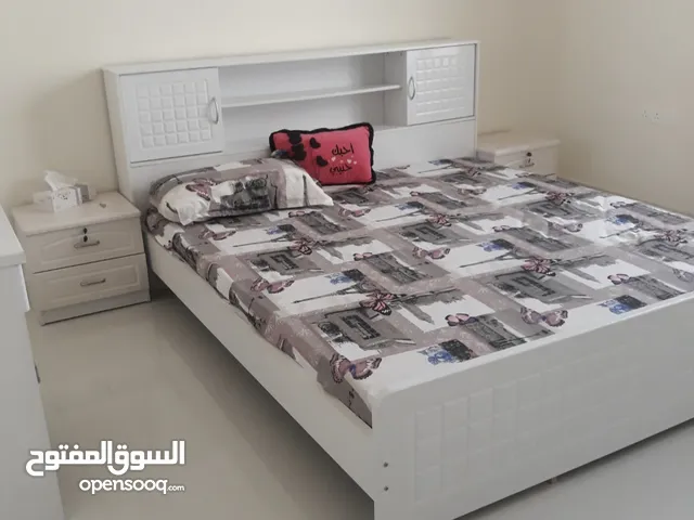 غرفة نوم بحالة جيده استعمال خفيف