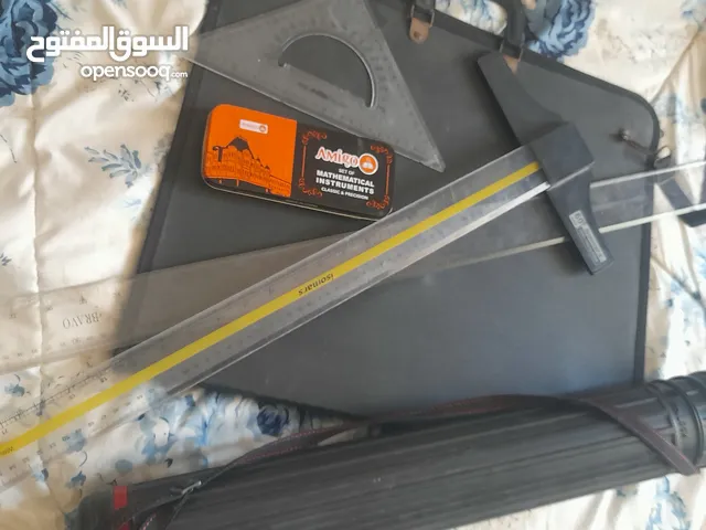 أغراض و أدوات هندسية
