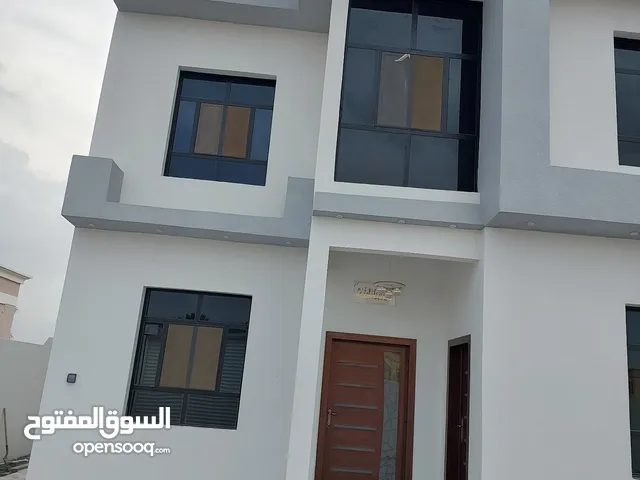 323 m2 5 Bedrooms Townhouse for Sale in Al Dakhiliya Sumail
