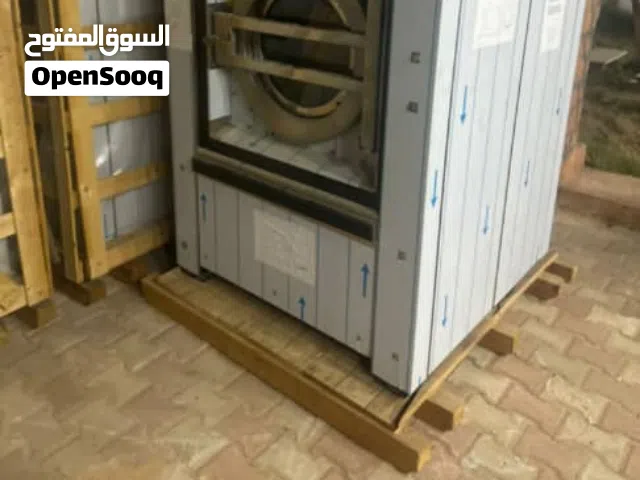 (مغسلة) غسالات صناعية خاصة بالمغاسل والفنادق والمصحات ايطالية الصنع صفاااار للبيع