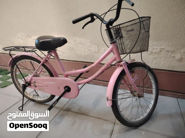 سيكل جميل جدا حاله شبه جديد بنوتي