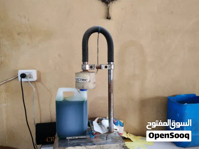 ماكينة كبس أغطية كهربائية مستعملة – شغالة 100%