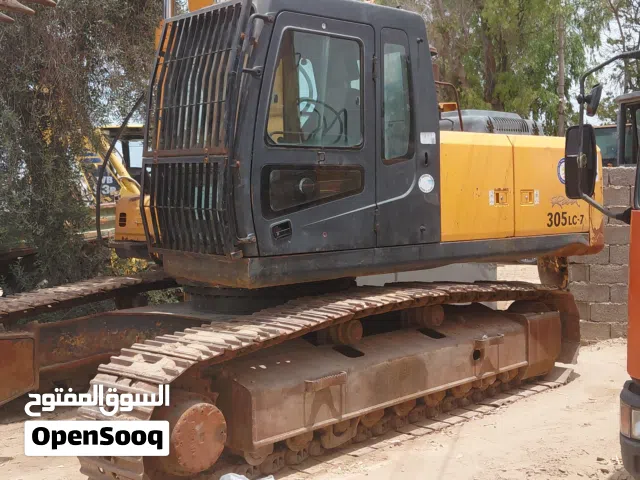 حفار هوندايه 305