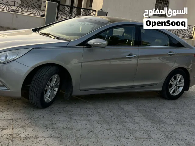 Used Hyundai Sonata in Tripoli