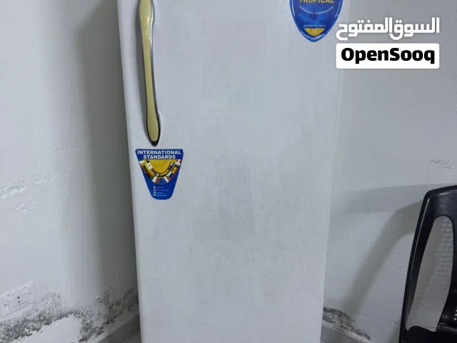 فريزر بحالة ممتازة
