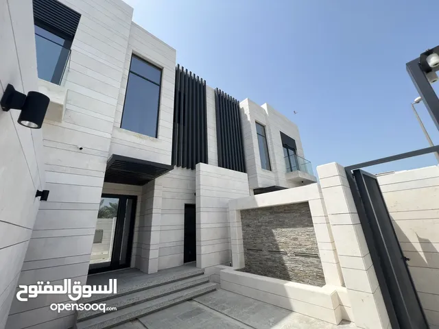 9500ft 5 Bedrooms Villa for Sale in Sharjah Al Khezamia