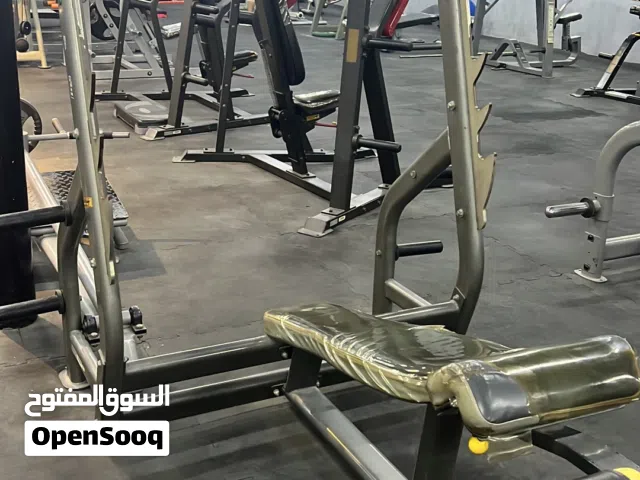 للبيع اللالات حديد جيم ونظيفه جدا اجهزه امريكيه شركات بريكور وشركات وبرستريج