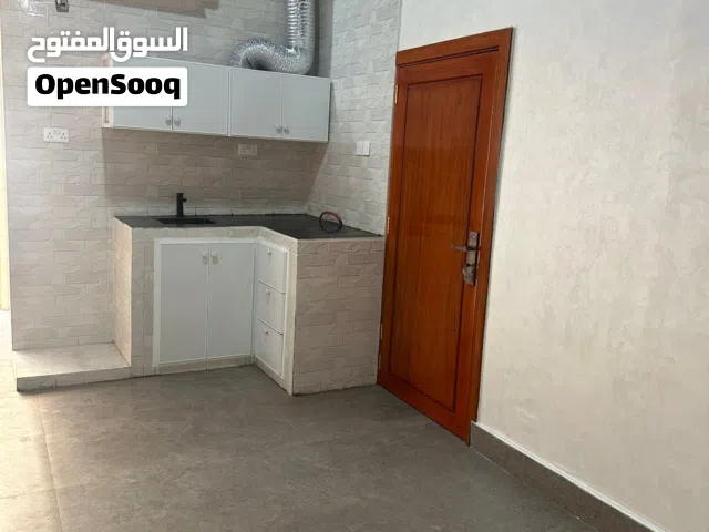 Falt for rent شقة للايجار شناص جنب القلعه