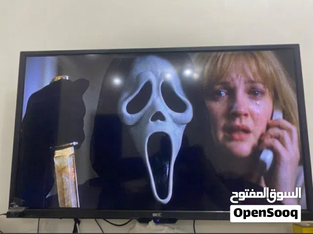 شاشة BEC بحجم ممتاز ونظيفة جداً (شبه جديدة) للبيع – للألعاب والستلايت