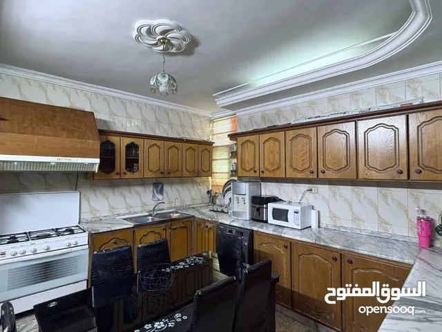 خزائن مطبخ خشب mdf مغطى بقشرة بلوط
