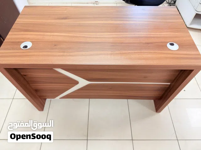 Office furnitures and chairs