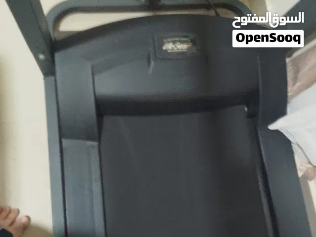 جهاز مشي بحالة ممتازة