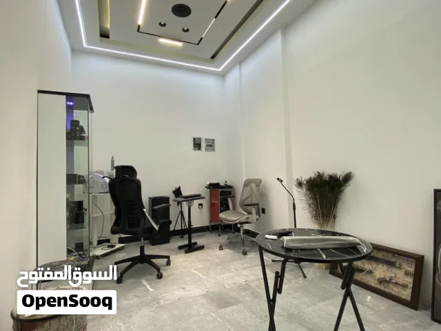 محل مقابل مول المنصور