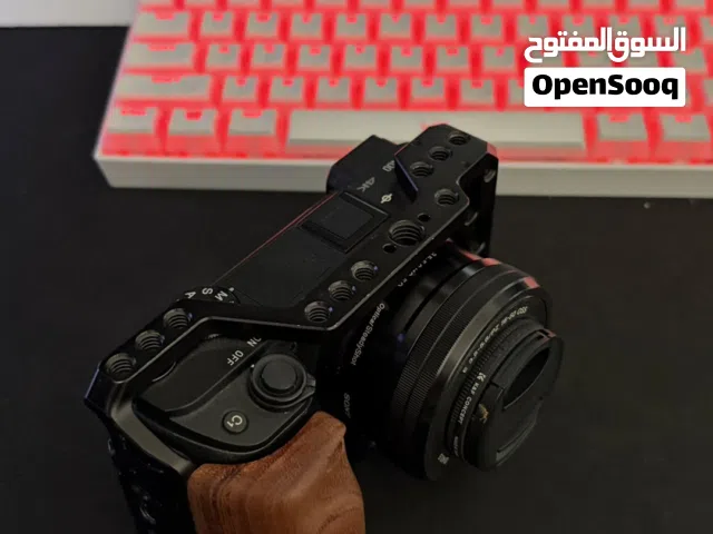 SONY A6400 CLEAN NO ISSUES WITH STOCK LENS AND CPL FILTER