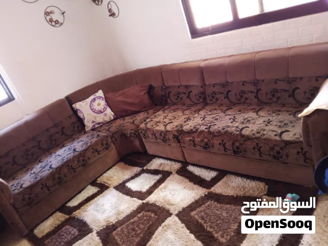كورنر خشب ممتاز للبيع