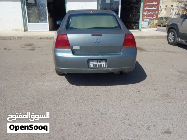 2005 Mitsubishi Galant DL