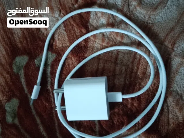 للبيع شاحن ابل الاصلي جديد