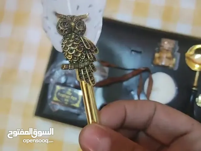انتيكة على قلم حبر شكل بومة للبيع