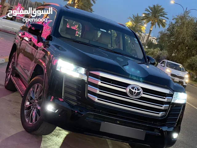 تويوتا لاندكروزر G X R 2022