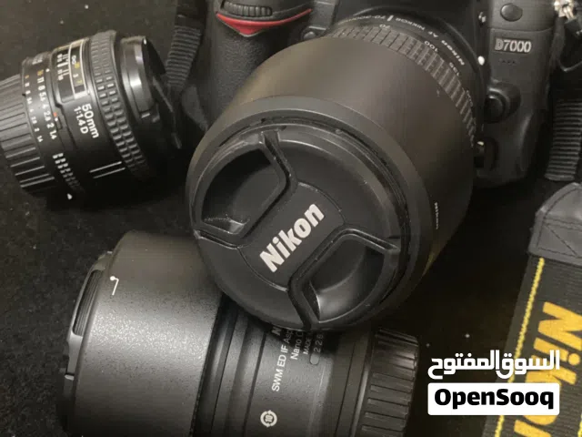 كاميرا نيكون D7000