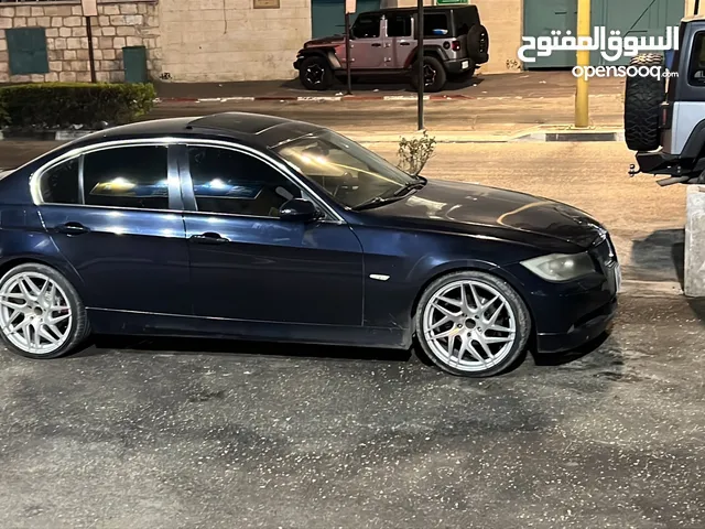 BMW E90 325i