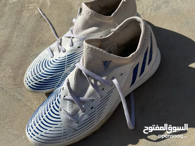 42 Sport Shoes in Tripoli