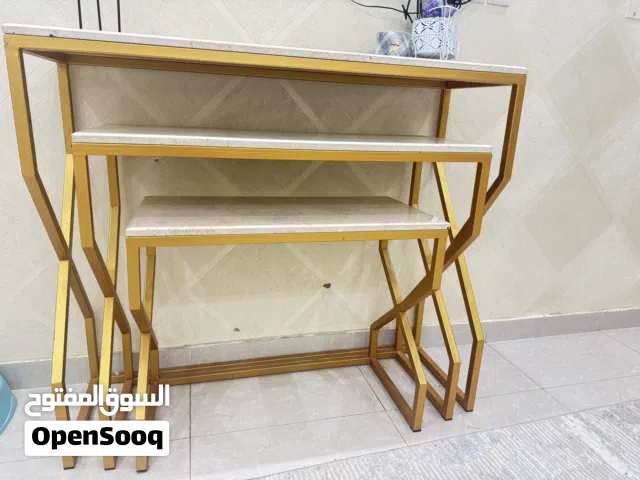 طاولات طقم  للبيع