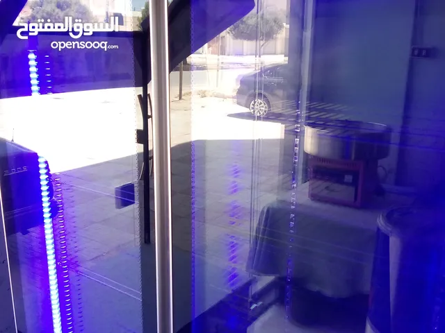 ثلاجه عرض سكريت بابين انفيرتر توفير الطاقه بحال الوكاله