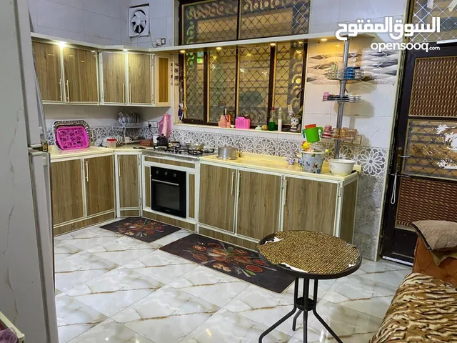 200 m2 5 Bedrooms Townhouse for Sale in Babylon Al-Hilla