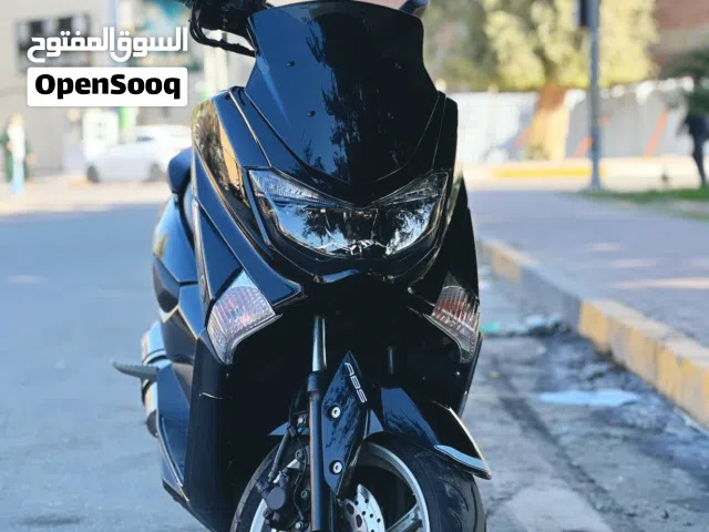 دراجه nmax موديل 18. ماشيه 27. نضام Aps ستاند صفح كهربائي