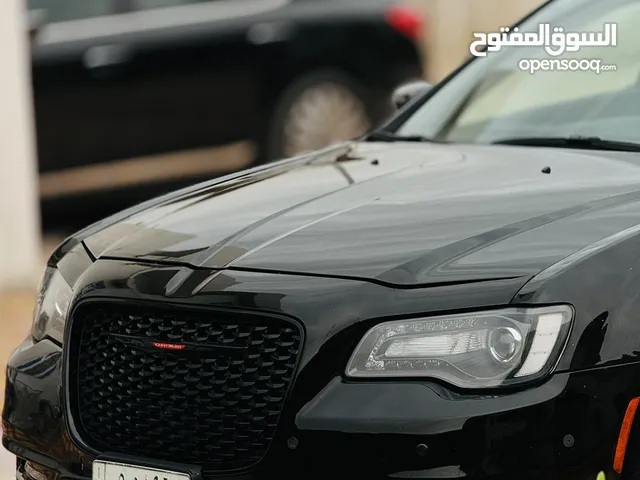 New Chrysler 300 in Najaf