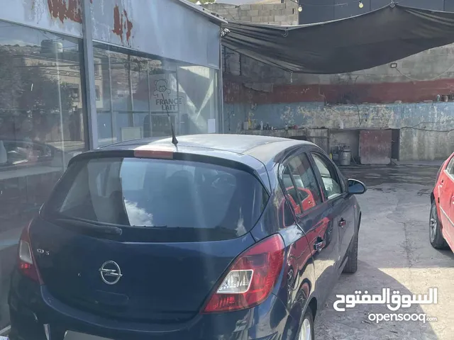 اوبل كورسا 2012 تسير 2015