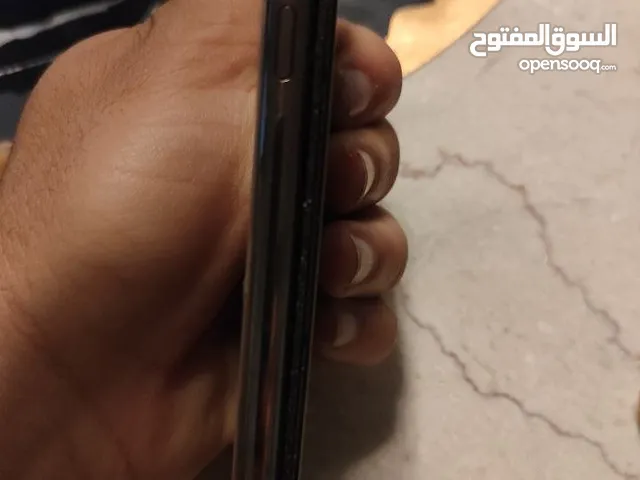 Apple iPhone XS 64 GB in Al Khums