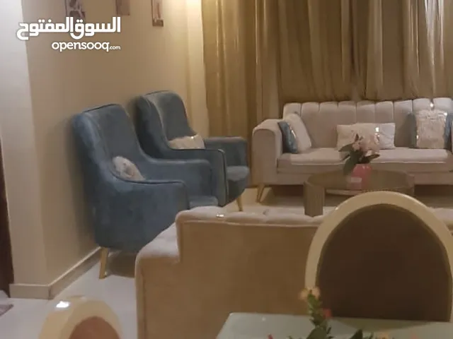 شقة للايجار مفروشه مكيفه بالكامل حسن محمد فيصل برج شيك