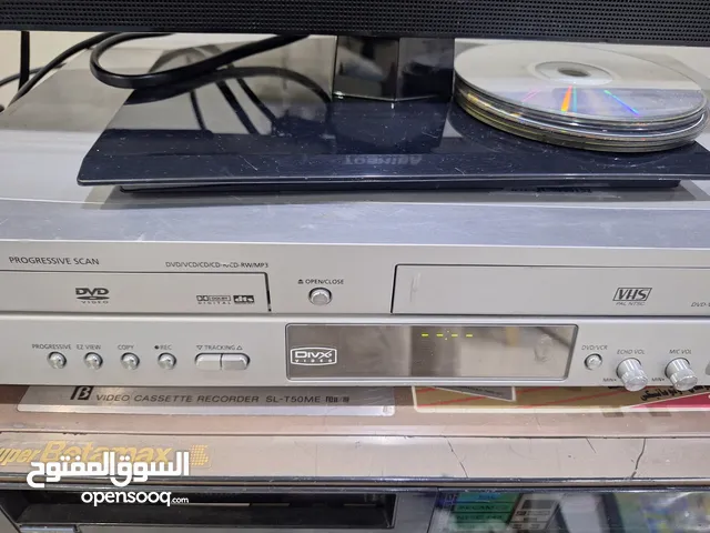 فيديو مع اشرطة تسجيل كبي مع دفيدي