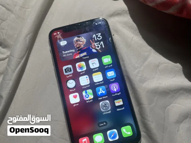 Apple iPhone X 64 GB in Central Governorate