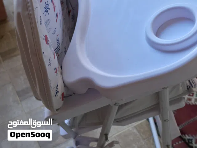 كرسى طعام للاطفال