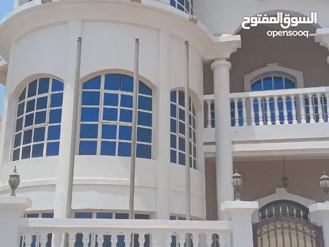 فيلا للايجار قريبه من البحر موقع مميز براس الخيمه