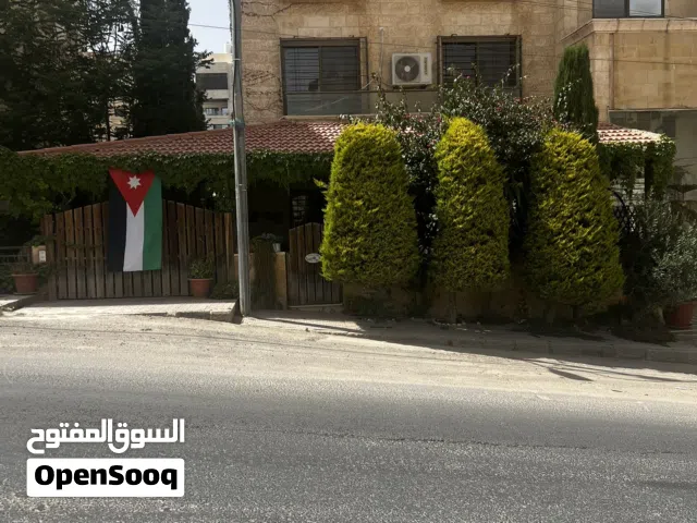 160 m2 3 Bedrooms Apartments for Sale in Amman Daheit Al Rasheed