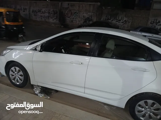 اكسنت rb 2016 للبيع