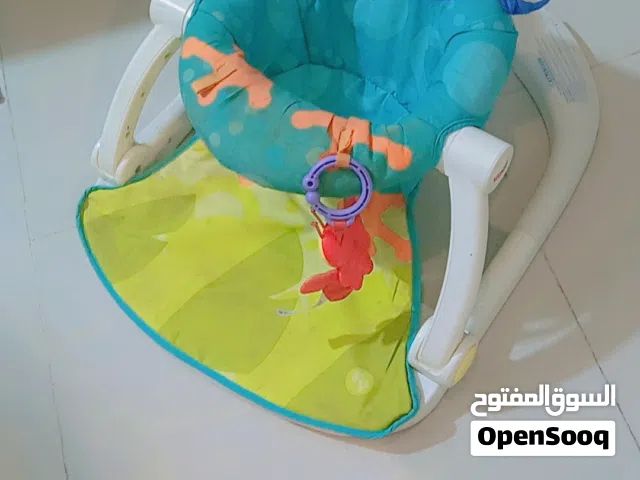 كرسي لجلوس الطفل