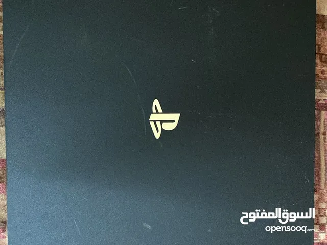 بلايستيشن 4 برو 1000gb  معدل 9.00