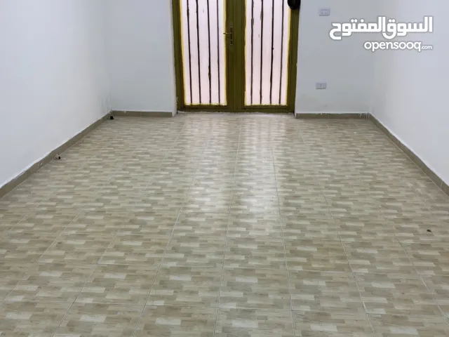 شقة ارضية  للبيع دوار صويلح